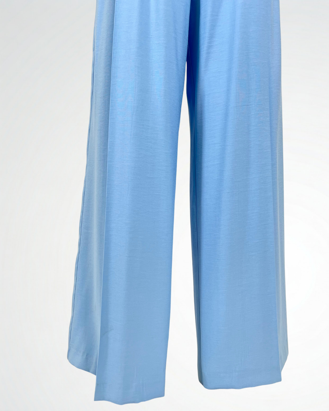 Completo giacca e pantalone azzurro
