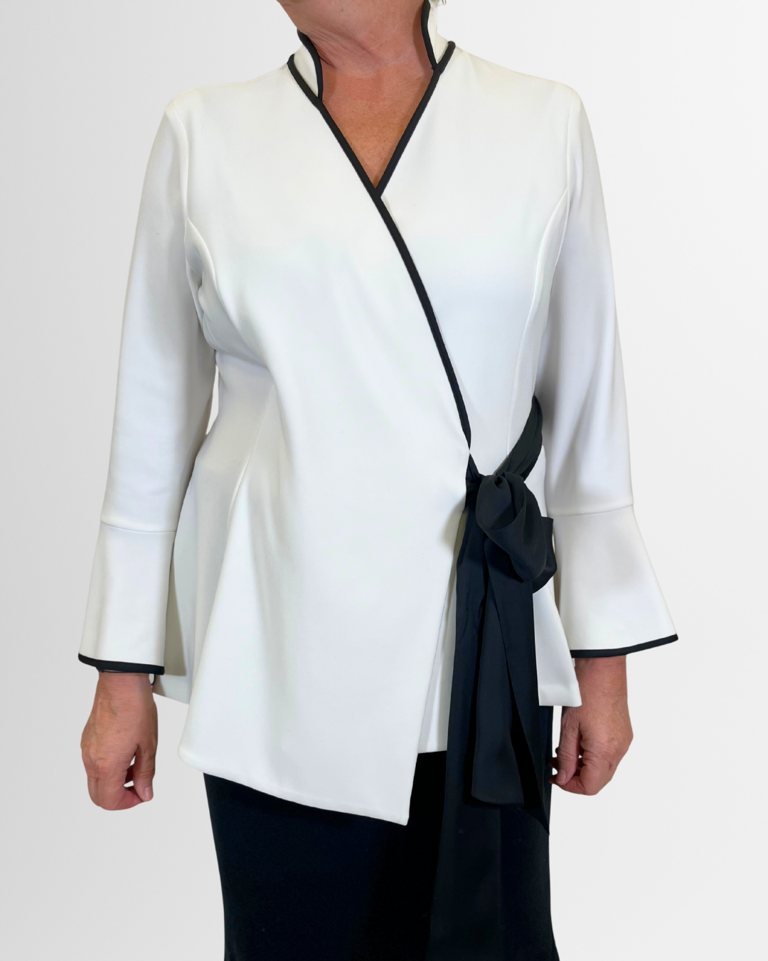 Giacca Ribkoff con fiocco laterale