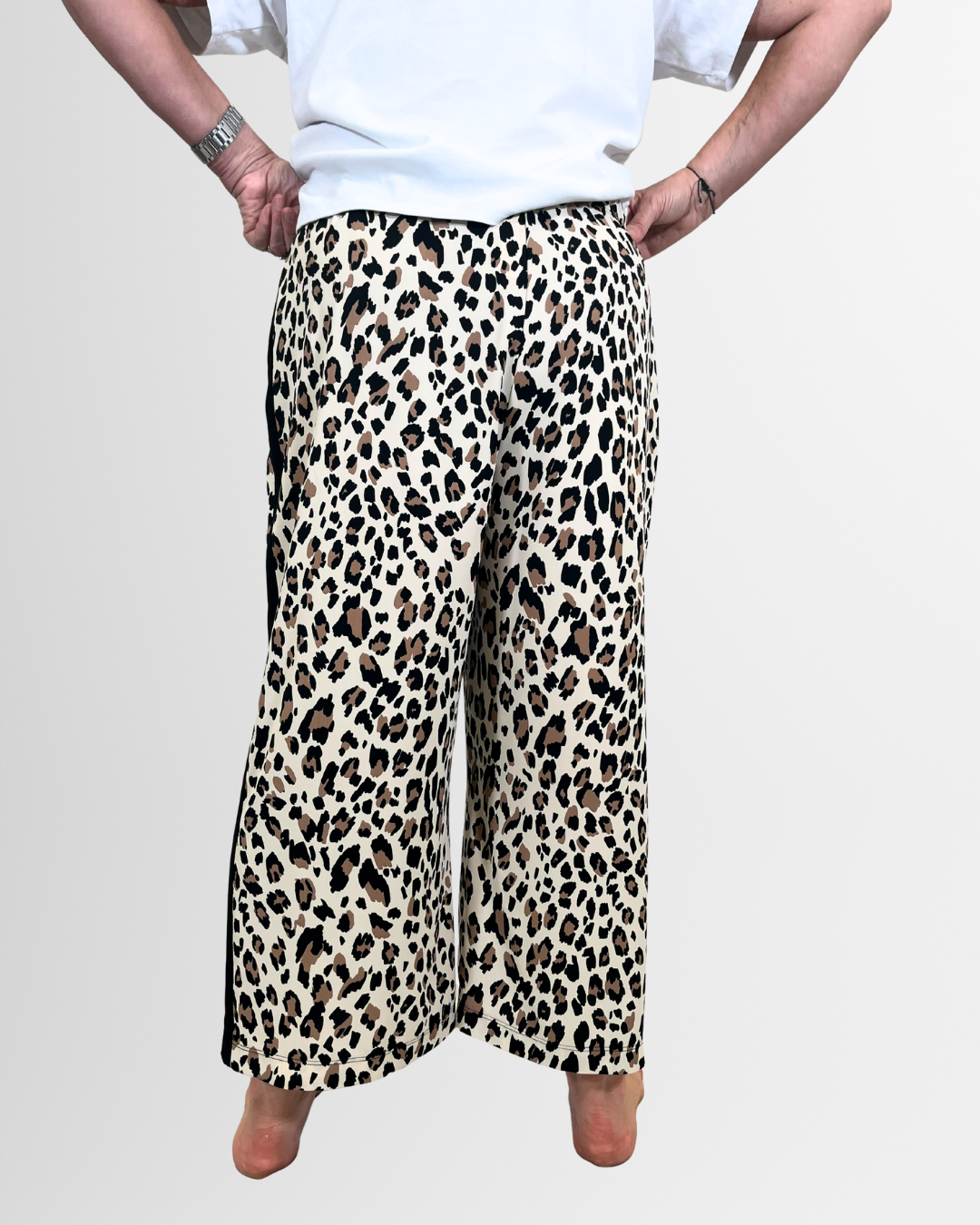 Pantaloni maculati con banda