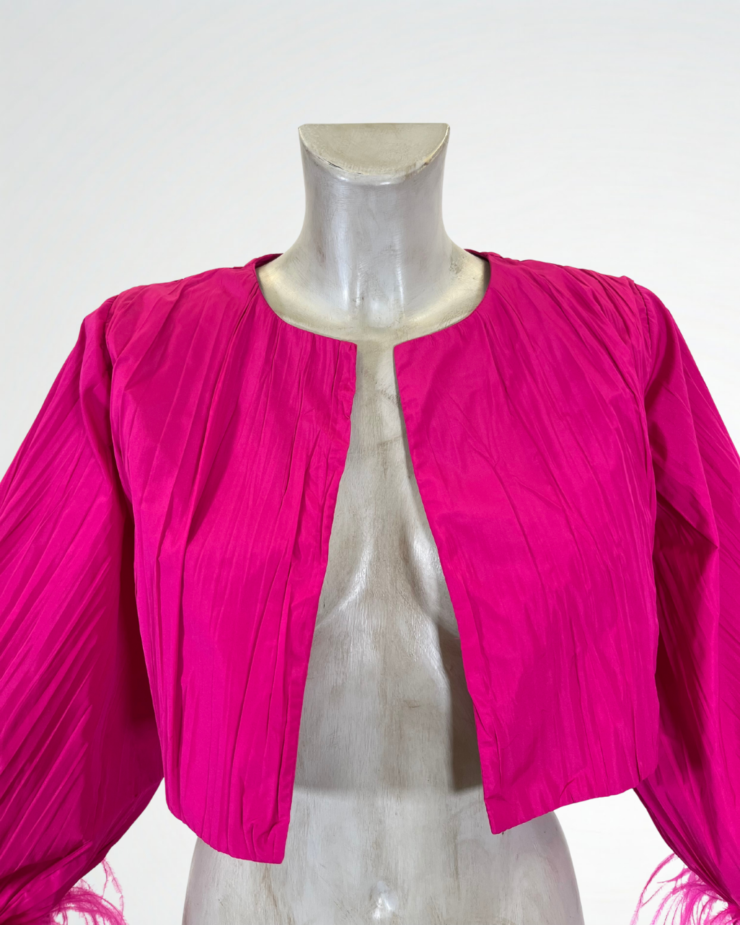 Giacca in taffetà con piume