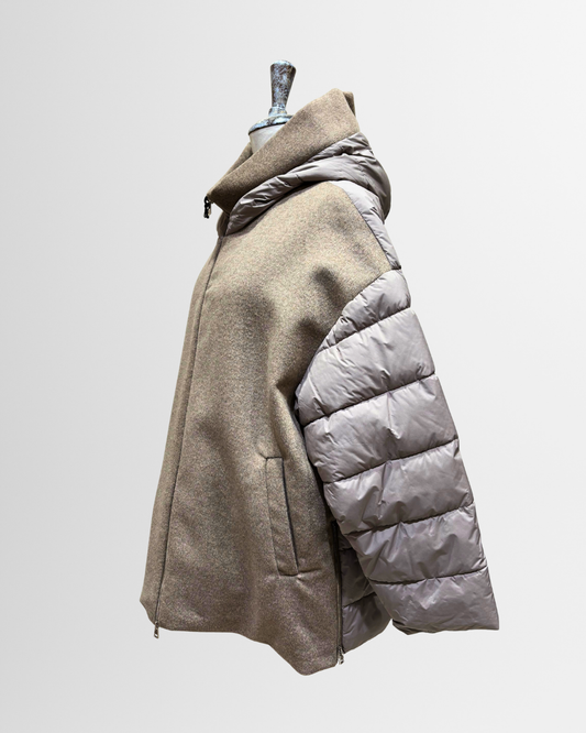 Giaccone con inserti in piumino